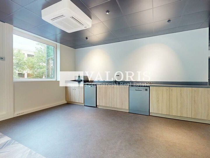 3128 m² pour ce bureaux en location à Villeurbanne