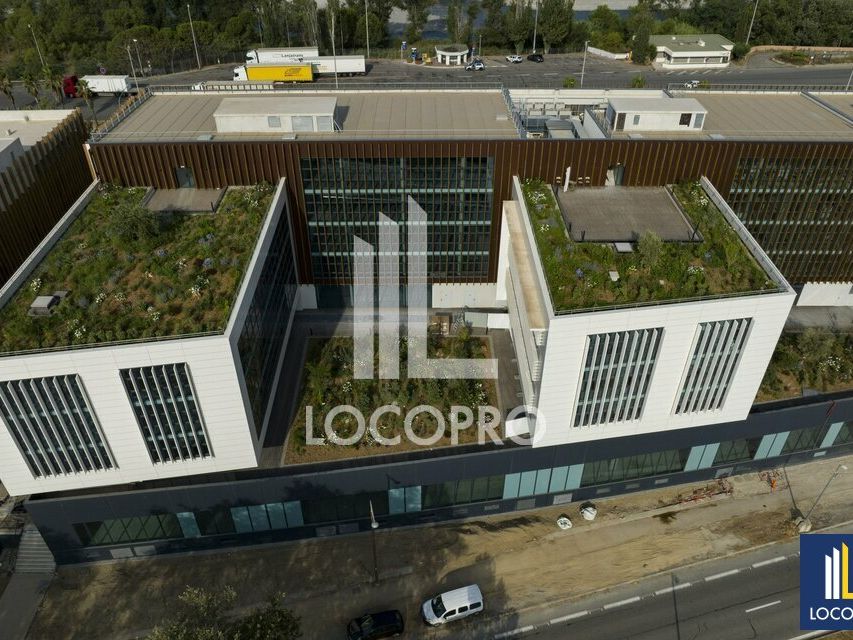672 m² pour ce bureaux en location à Nice