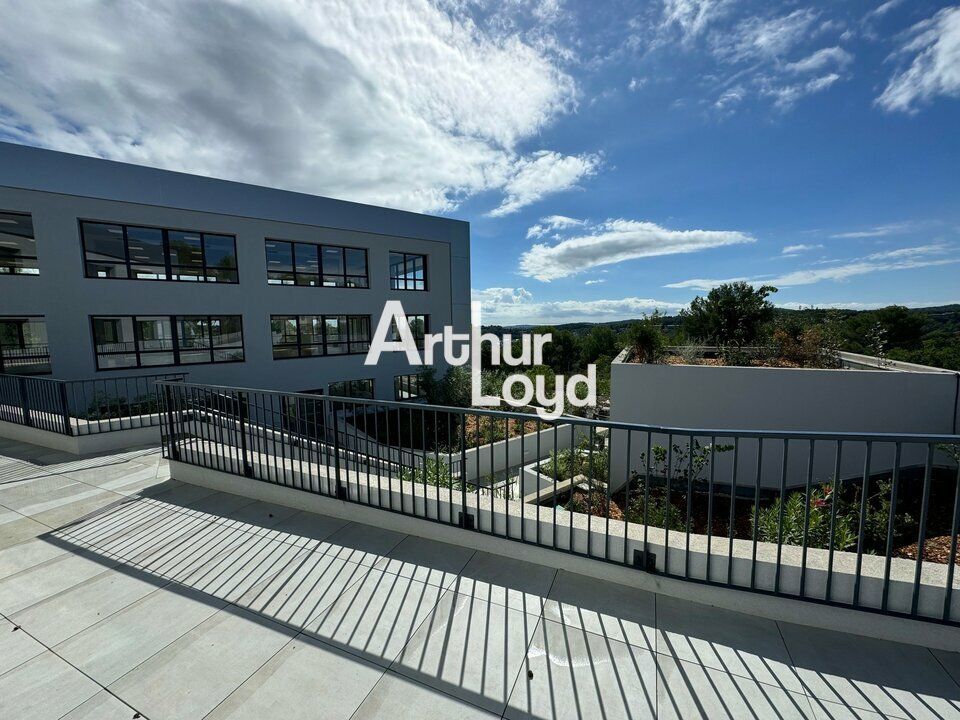 1398 m² pour ce bureaux en location à Sophia antipolis