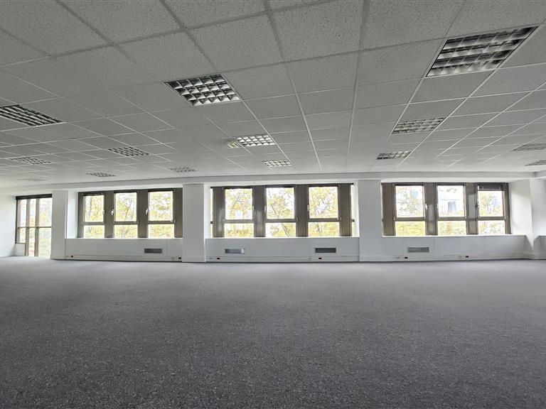 Location Bureaux 204 m² non divisibles