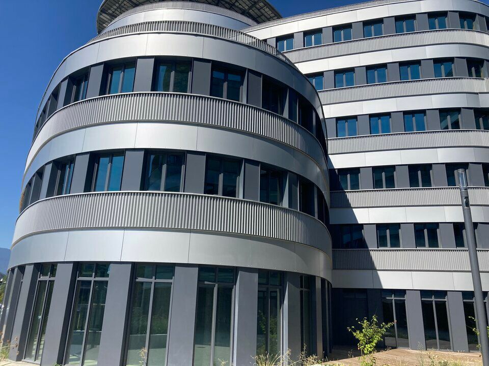 Location bureaux 174 m² divisibles à partir de 100 m²