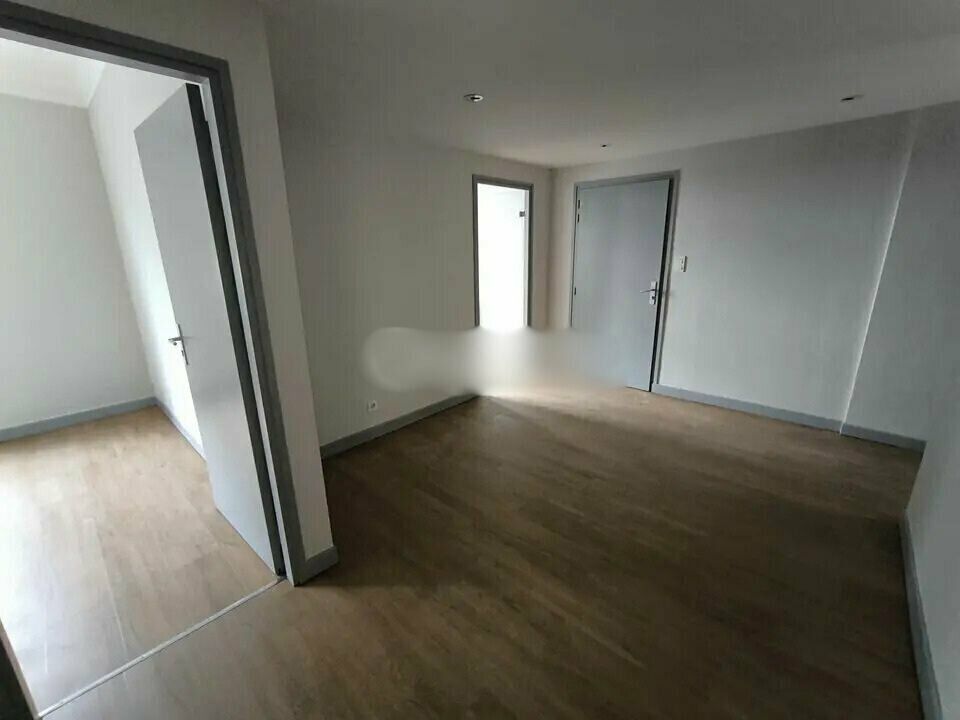 Bureau à louer à Brive-la-Gaillarde (19)