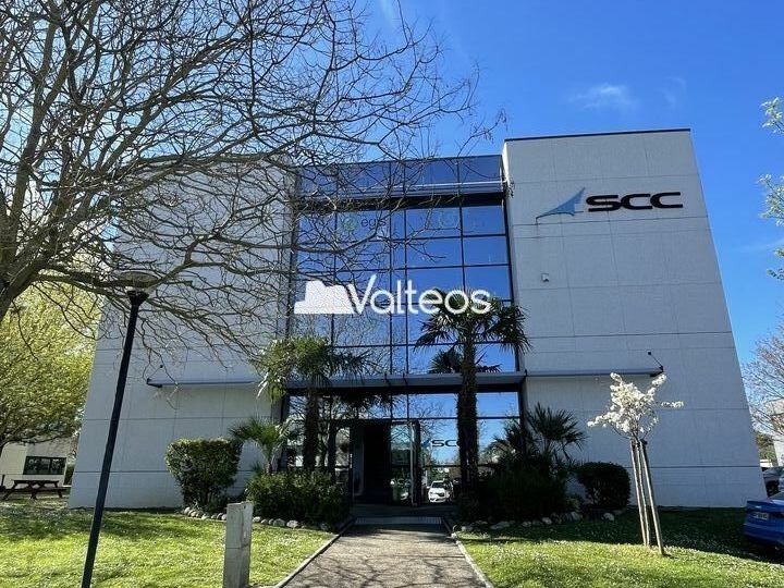 Location bureaux 500 m² non divisibles