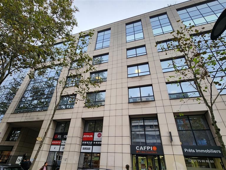 Location Bureaux 453 m² non divisibles