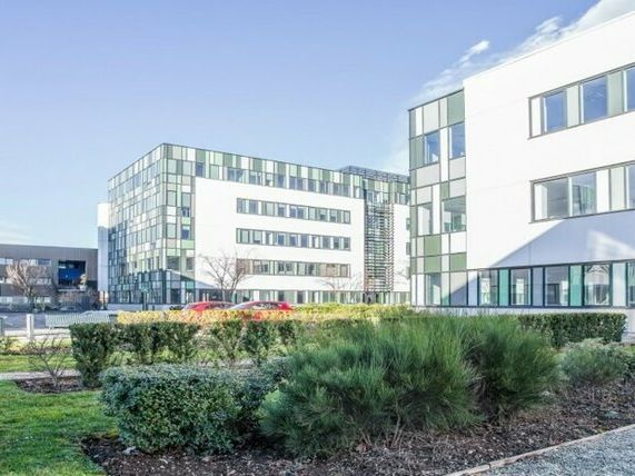 Vente bureaux 2065.5 m² divisibles à partir de 116 m²