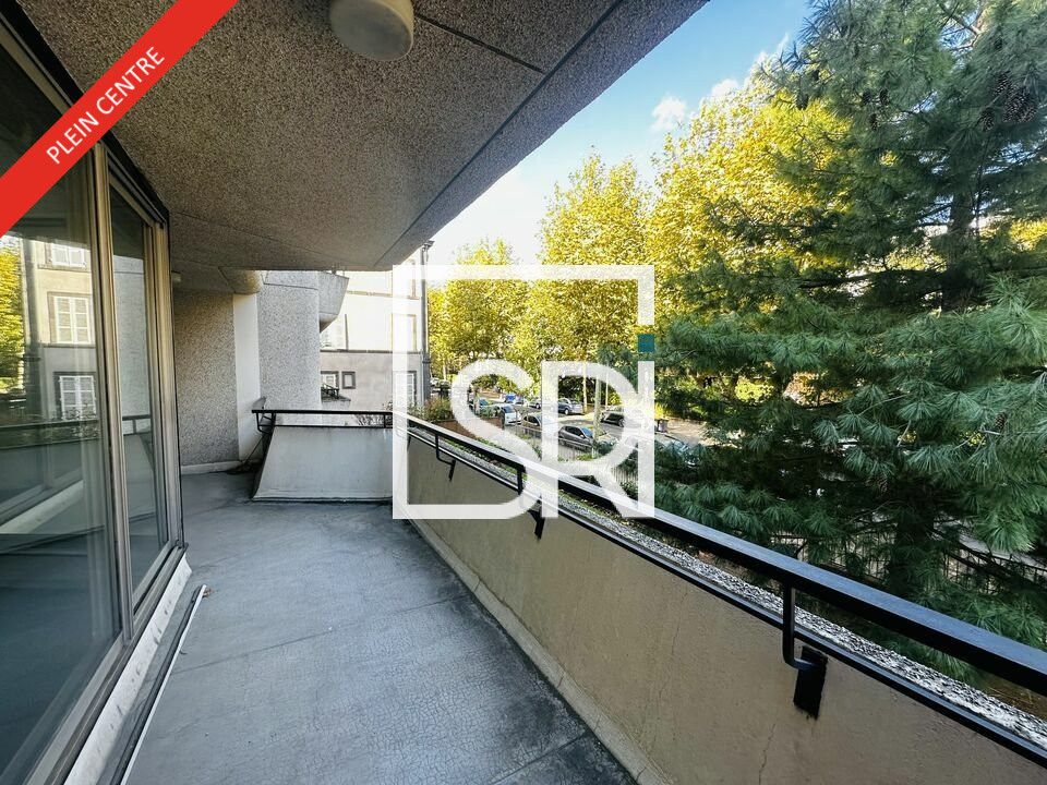 Location bureaux 121 m² non divisibles