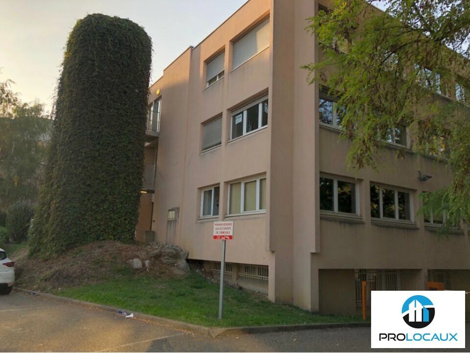 Location bureaux 115 m² non divisibles