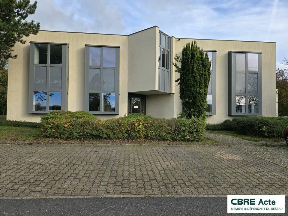 Location bureaux 151 m² non divisibles