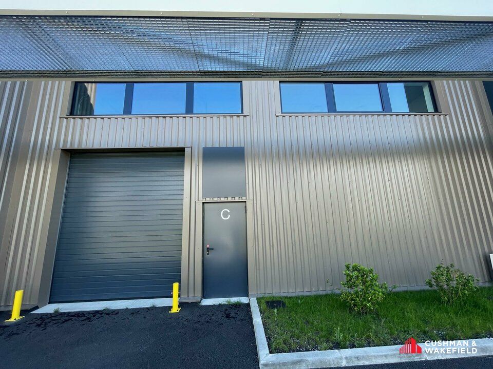 Locaux à louer dans un parc d'activité neuf