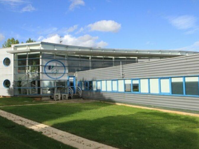 Location bureaux 1699.99 m² non divisibles