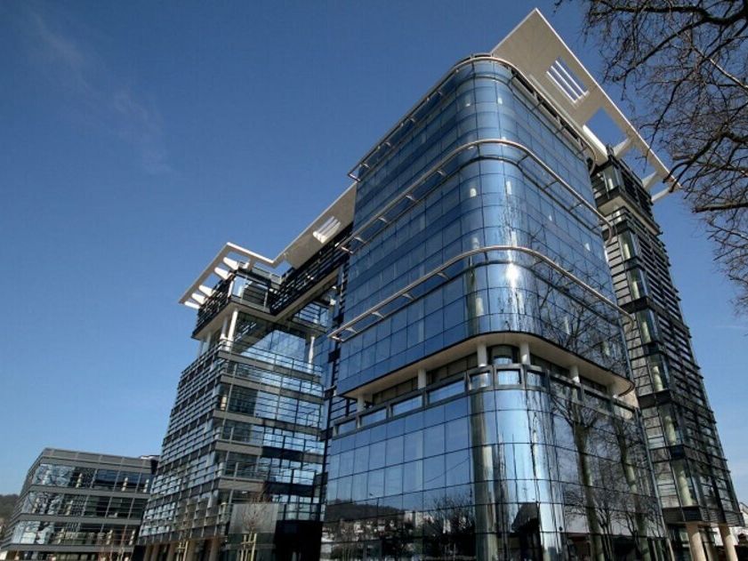 Location bureaux 900 m² non divisibles