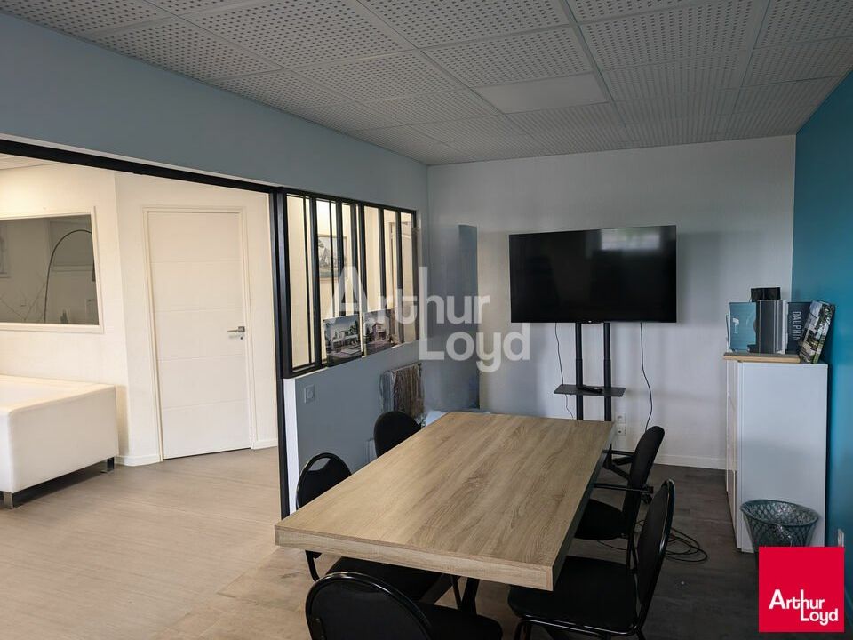 Location bureaux 405 m² non divisibles