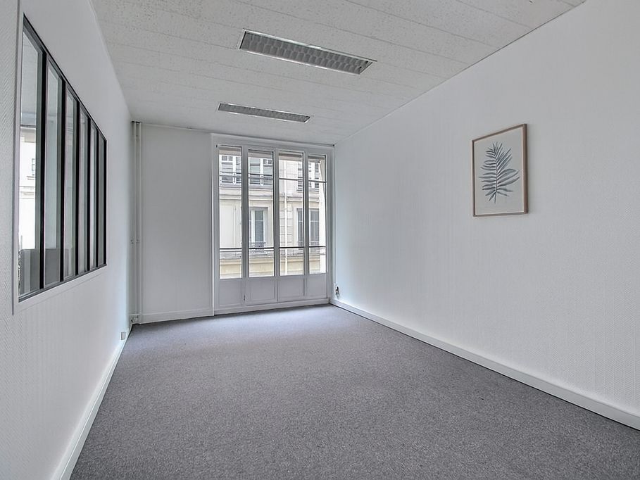 Location bureaux 118 m² non divisibles
