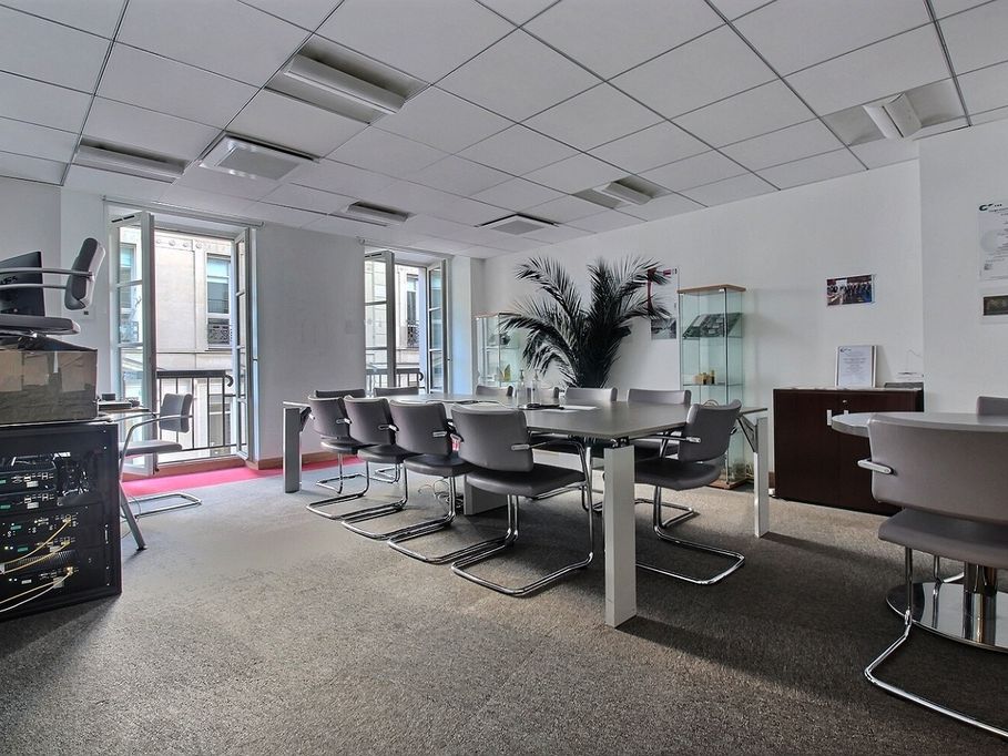 Location bureaux 318 m² non divisibles