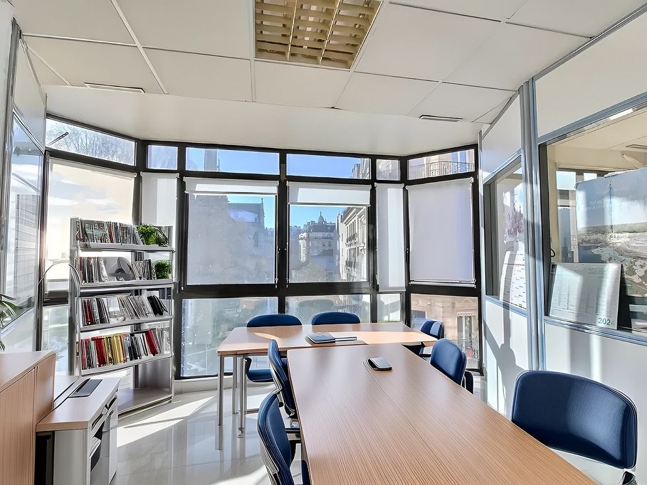 Location bureaux 88 m² non divisibles