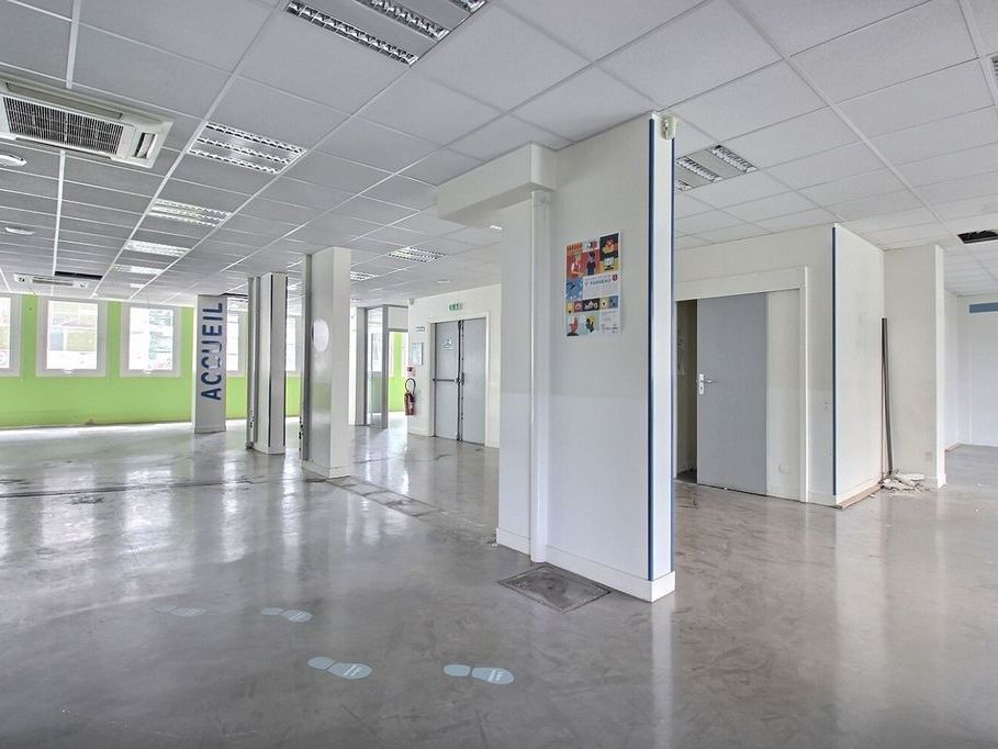Location bureaux 500 m² divisibles à partir de 130 m²
