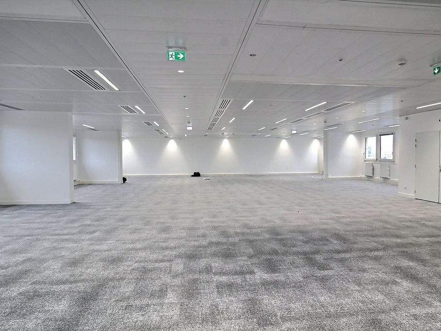 Location bureaux 572 m² non divisibles