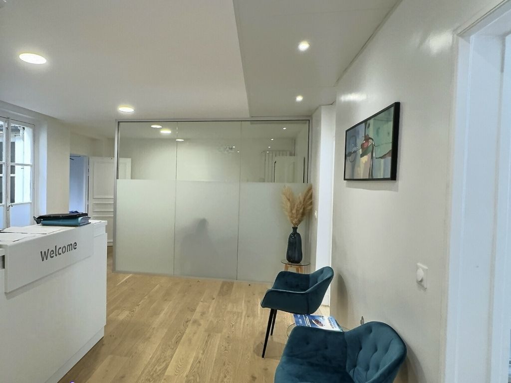 Location bureaux 71 m² non divisibles