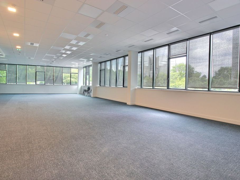 Location bureaux 277 m² non divisibles