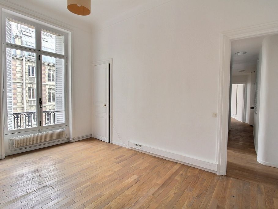 Location bureaux 91 m² non divisibles