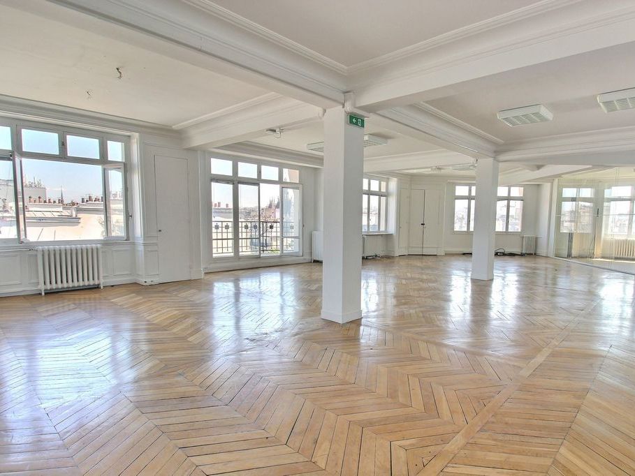 Location bureaux 699 m² divisibles à partir de 335 m²