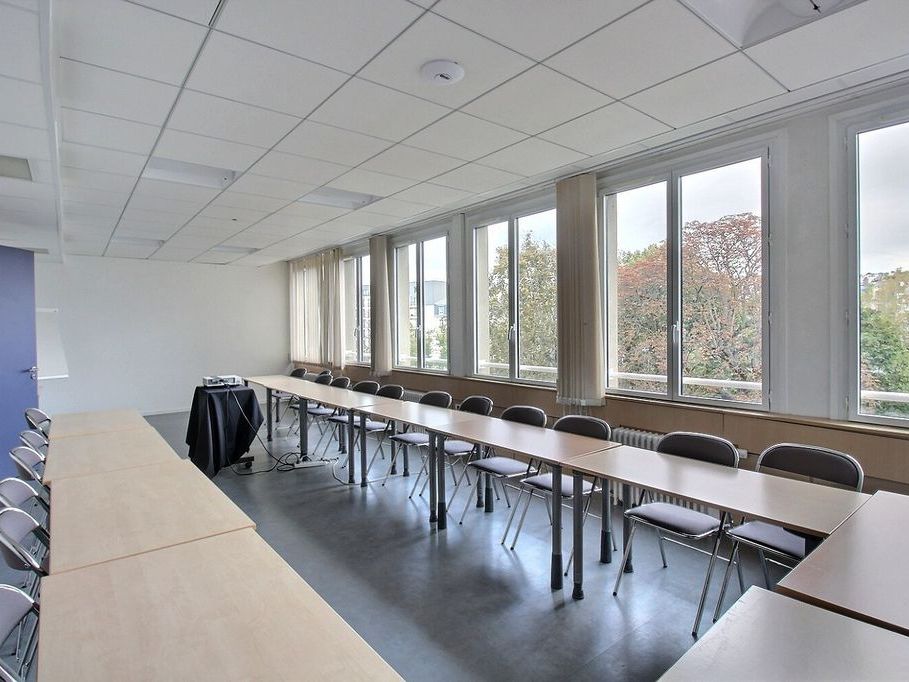 Location bureaux 1375 m² divisibles à partir de 225 m²