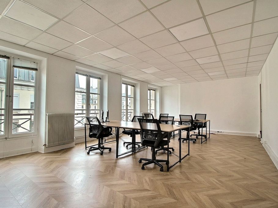 Location bureaux 75 m² non divisibles