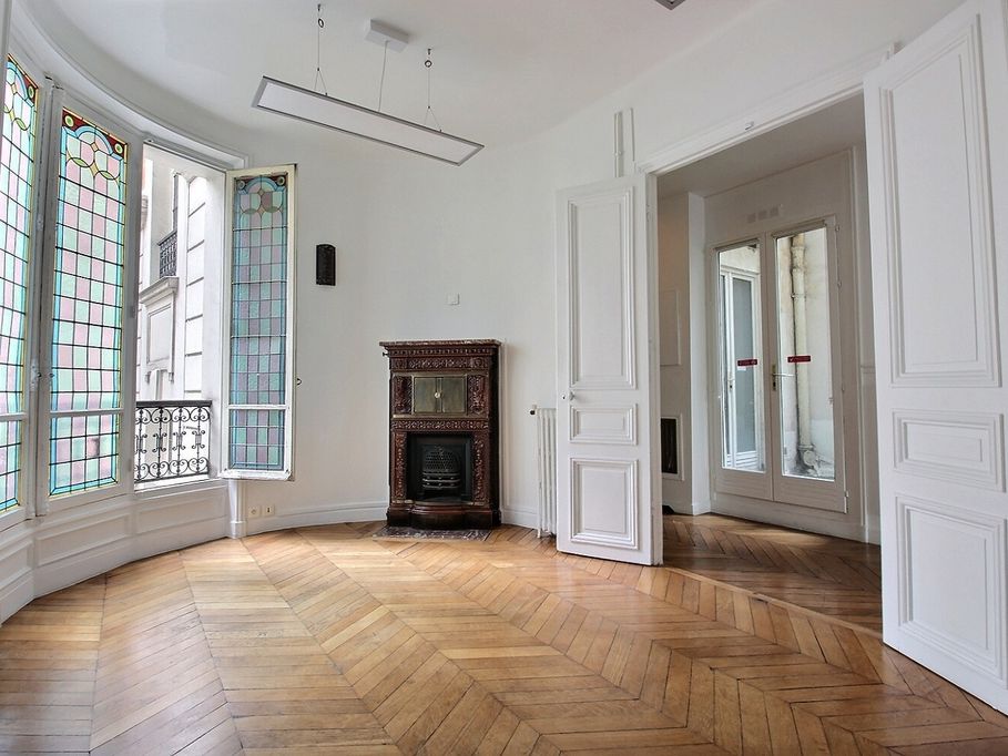 Location bureaux 113 m² non divisibles