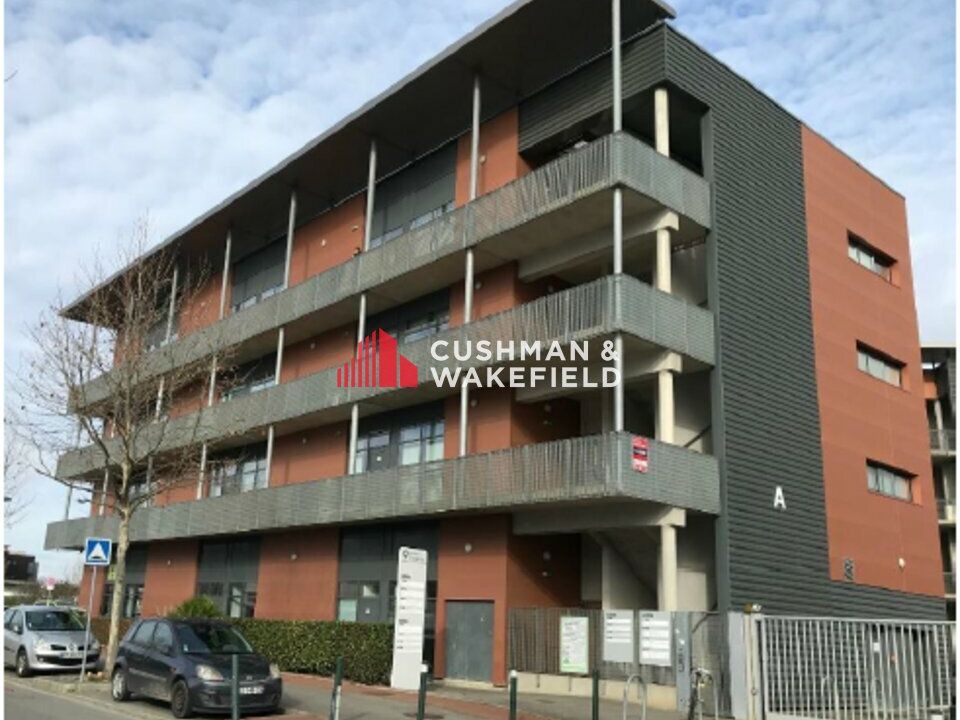 Vente bureaux 3325 m² divisibles à partir de 131 m²