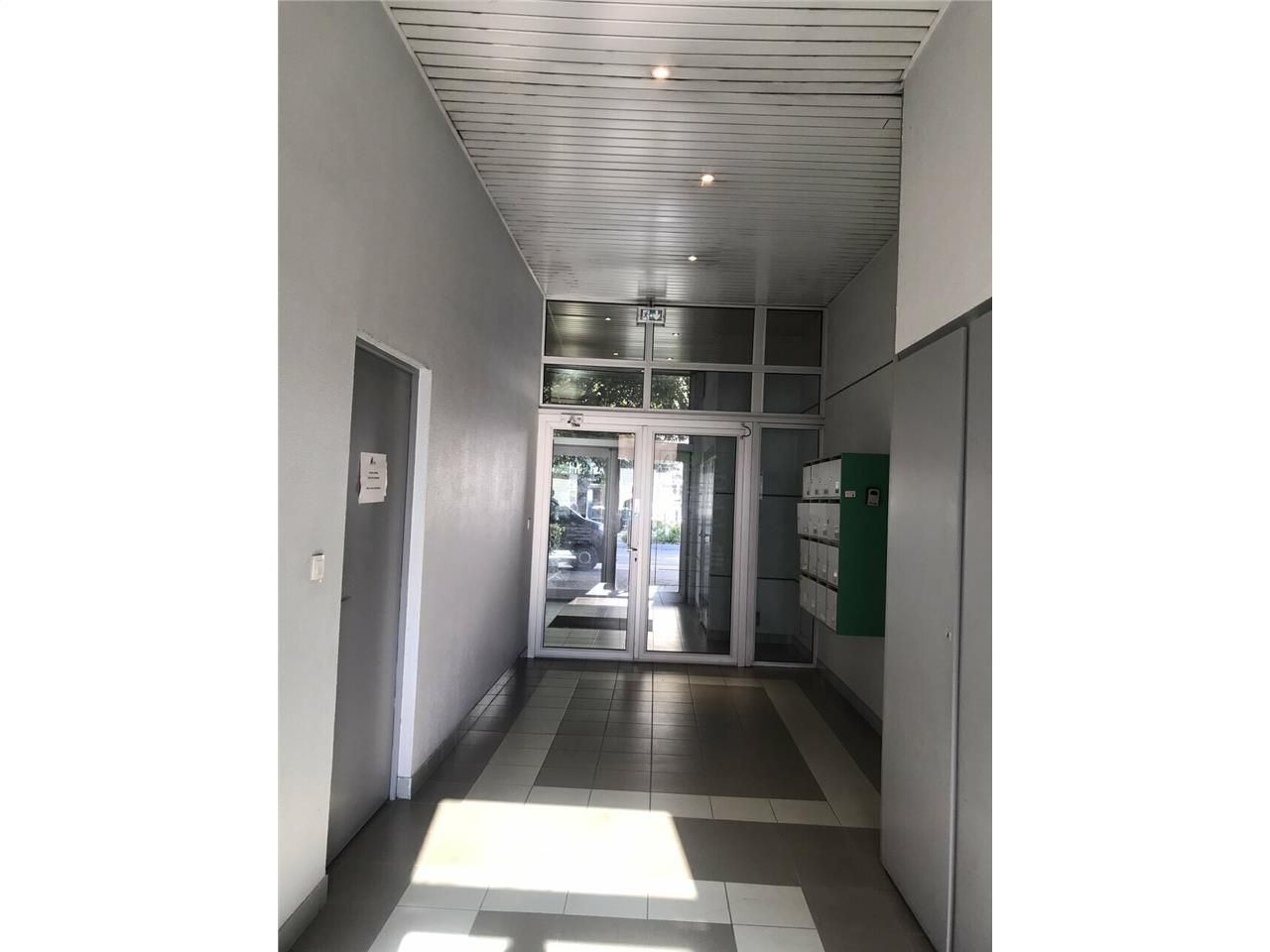 Location bureau - 270 m²