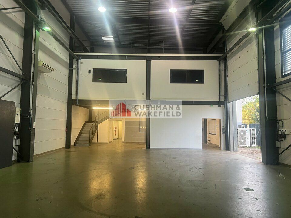 NIMES - BUREAUX A LOUER