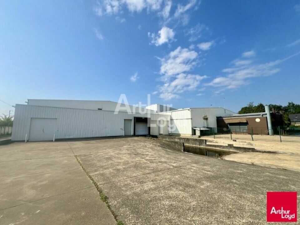 Vente local d''activites 8700 m² non divisibles