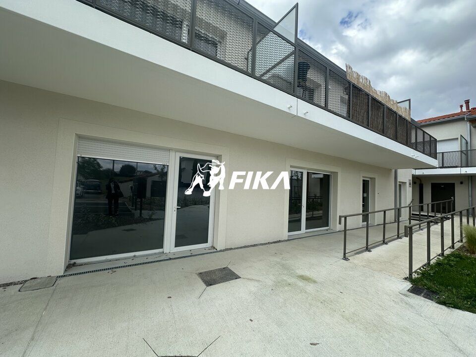 A VENDRE LOCAL COMMERCIAL 41 m² - (31450) BELBERAUD