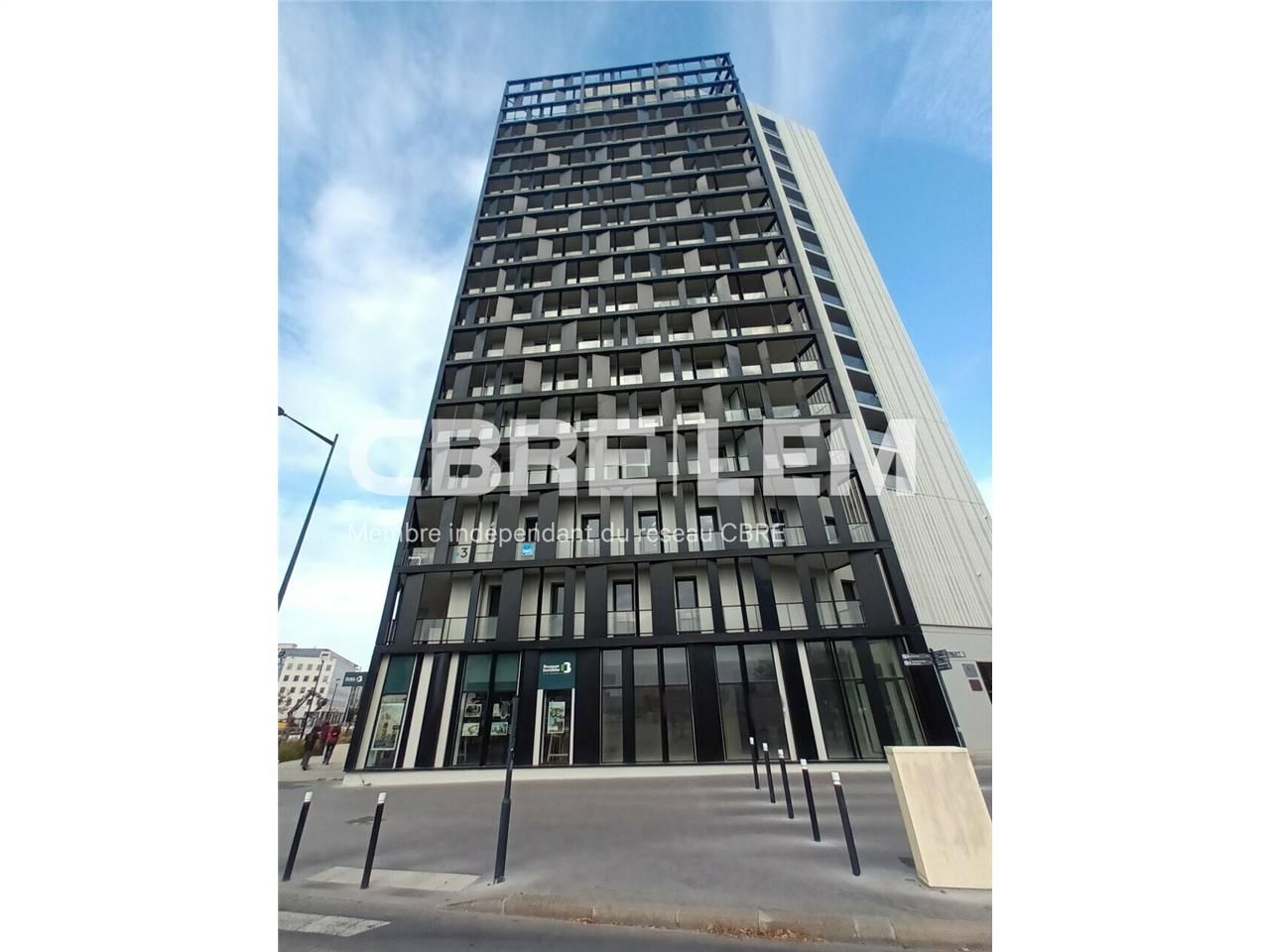 Location bureaux 332 m² non divisibles