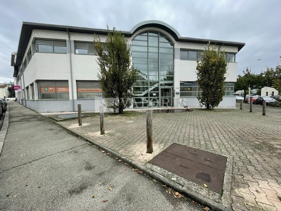 Location bureaux 355 m² non divisibles
