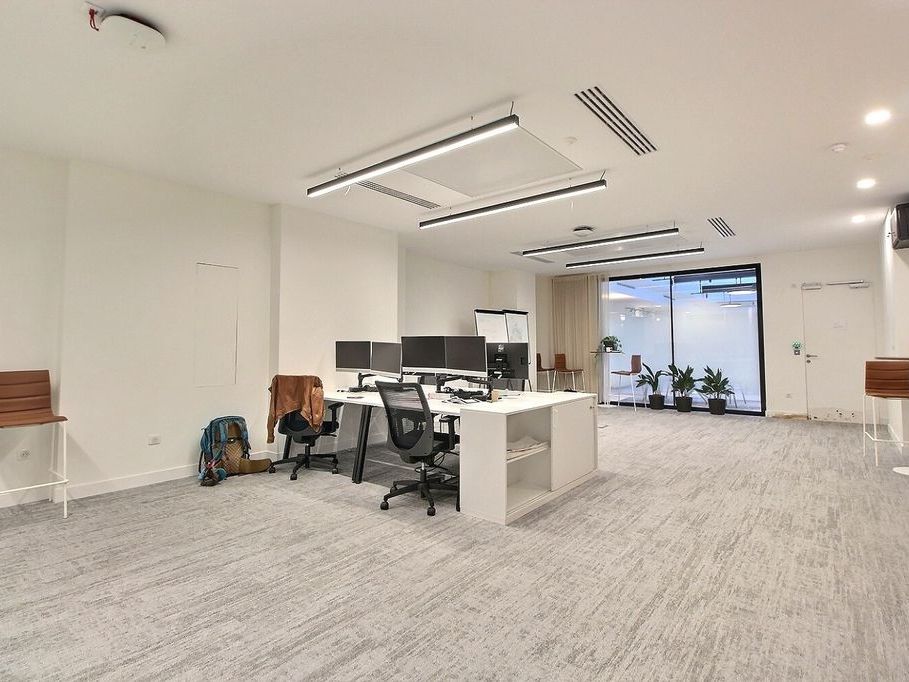 Location bureaux 91 m² non divisibles