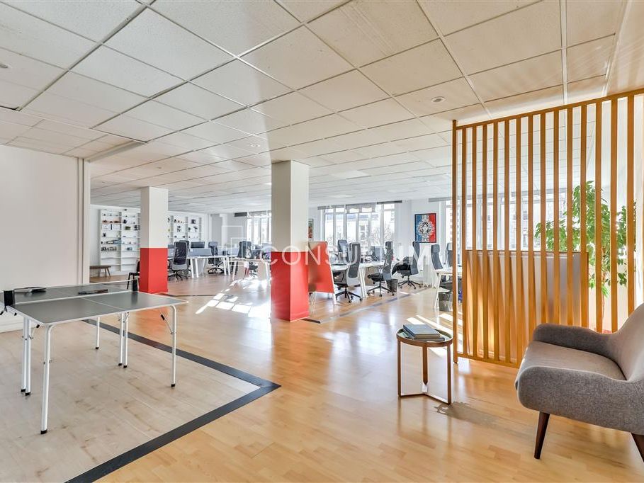 Location Bureaux 250 m² non divisibles