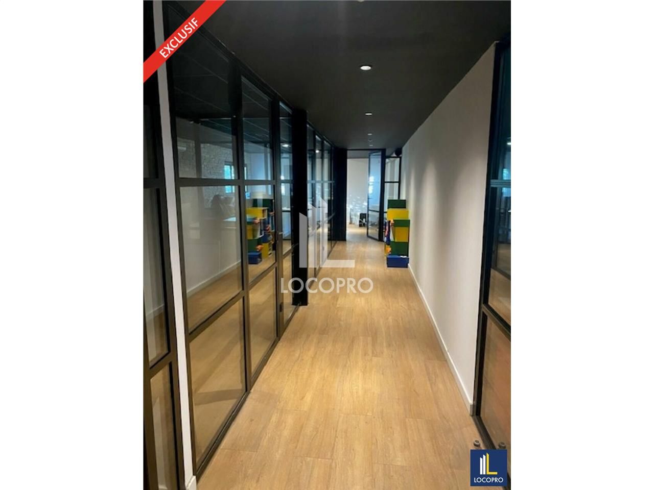 Vente local d''activites 1450 m² non divisibles