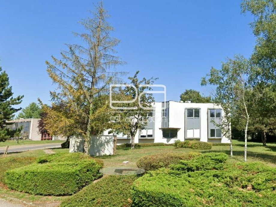 A Louer – Bureaux de 152 m² QPPCI rénovés – Technopole Henri POINCARE