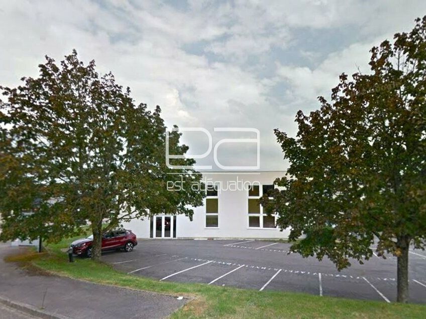 À louer – 304 m² de bureaux avec visibilité à LAXOU