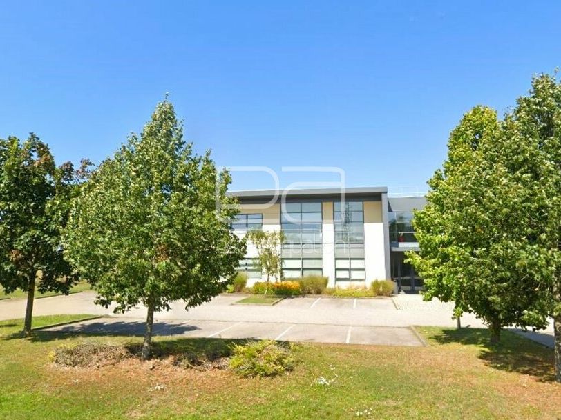 A Louer – Bureaux en RDC de 119,40 QPPCI avec terrasse – Technopole Henri POINCARE