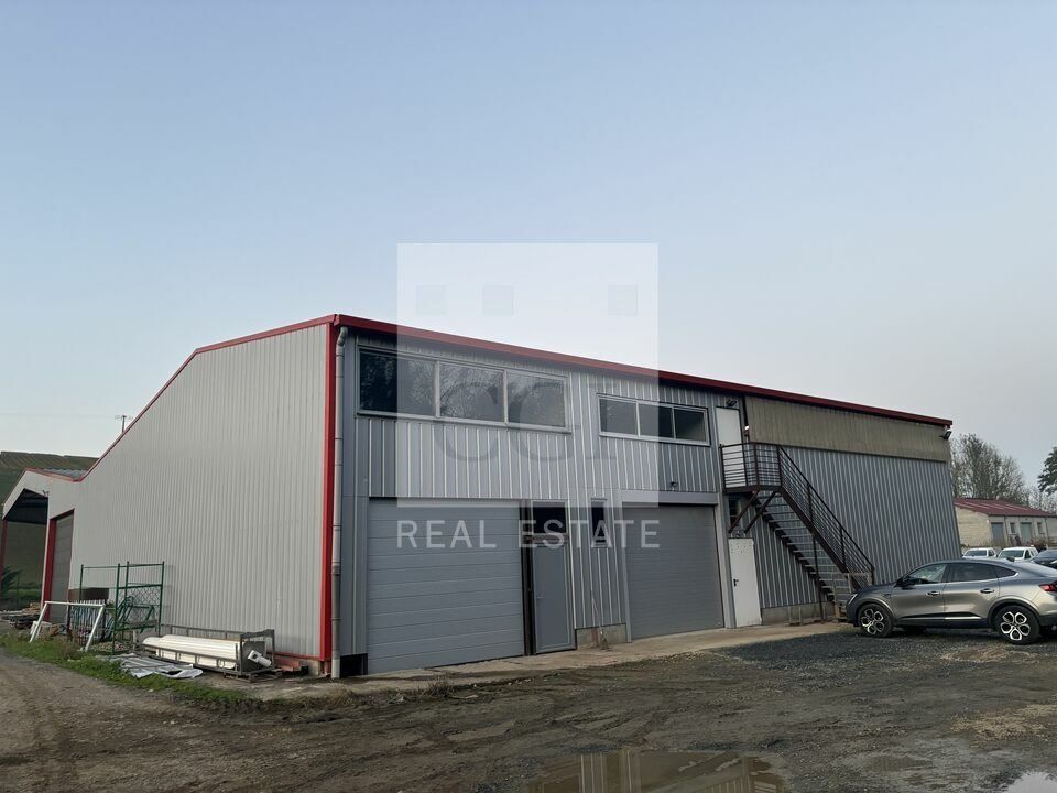 Location local d''activites 170 m² non divisibles