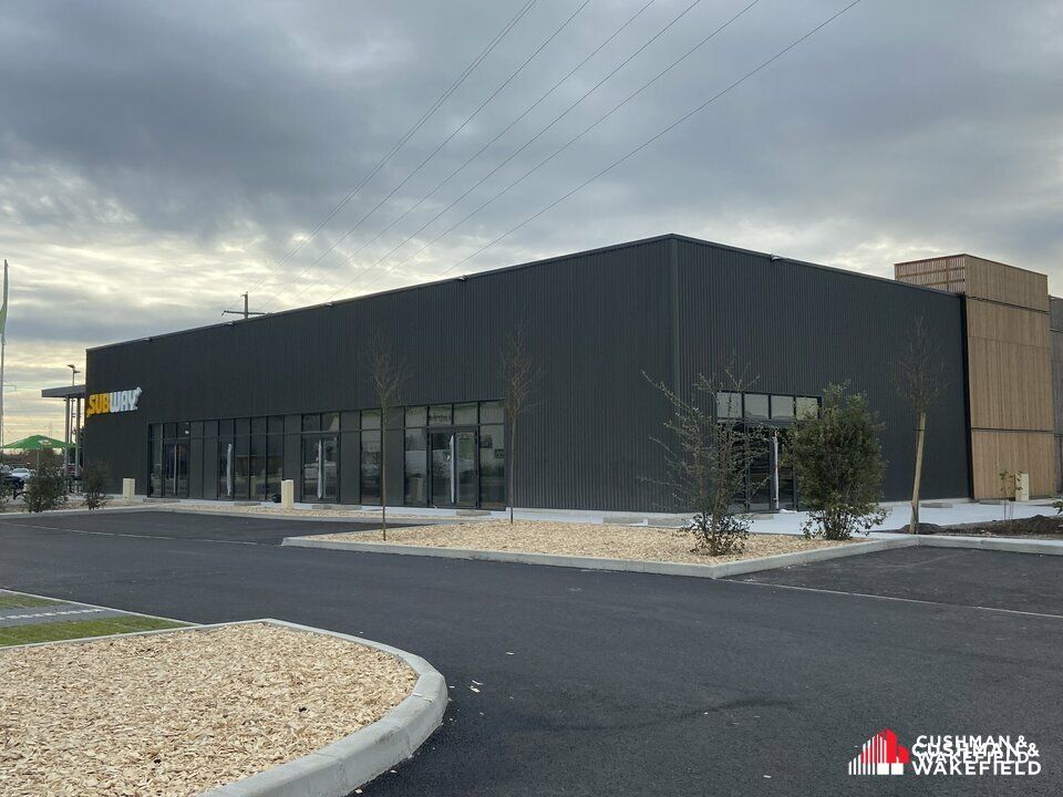 BIGANOS Local commercial à la location de 257 m²