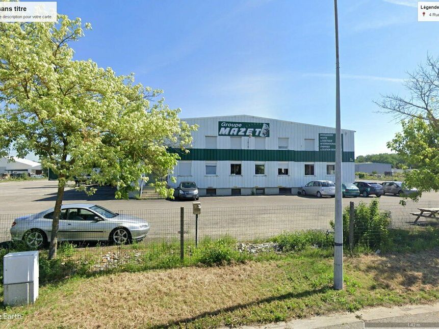 Location local d''activites 2165 m² non divisibles