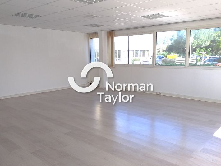 Location bureaux 351 m² divisibles à partir de 62 m²