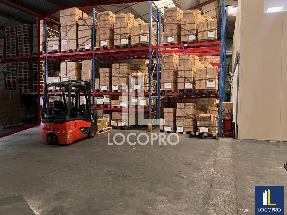 A VENDRE - LOCAL D'ACTIVITÉ MIXTE D'ENVIRON 405M2 + QUAIS DE DÉCHARGEMENT ET ACCES PL - ZI DE PICOURENC