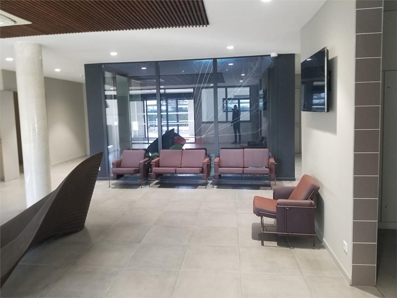 Location bureaux 90.00 m² à MERIGNAC