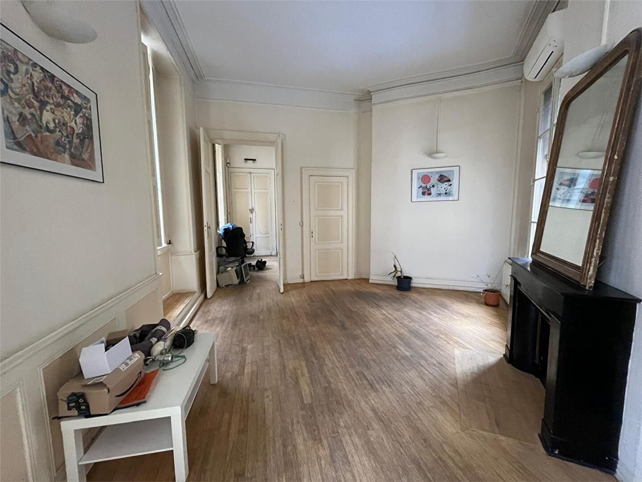 Location bureaux 135.00 m² à BORDEAUX