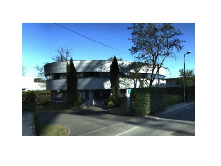 Location bureaux 236.00 m² à Merignac