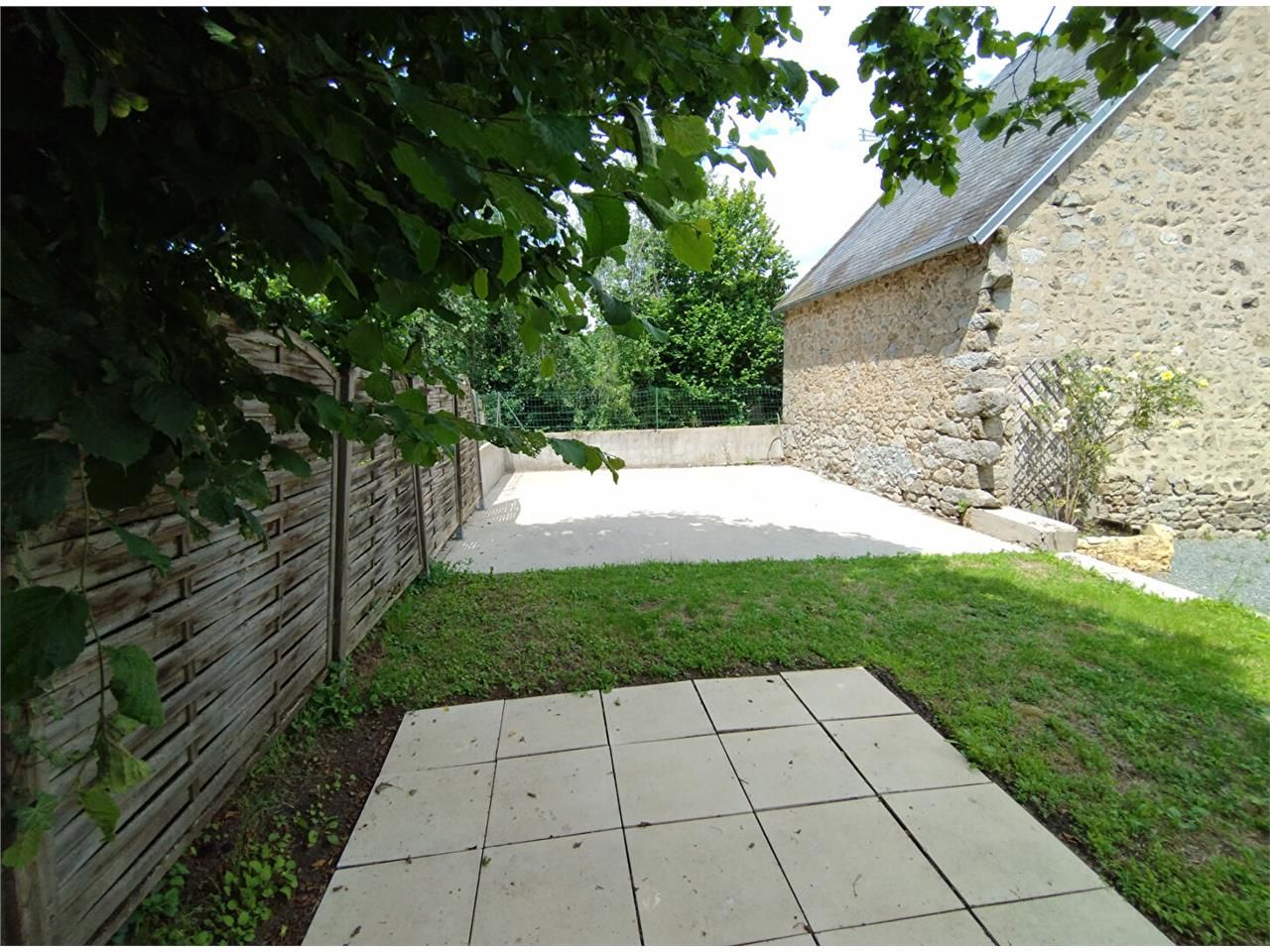 Vente fonds de commerce 158.00 m² à PARSAC